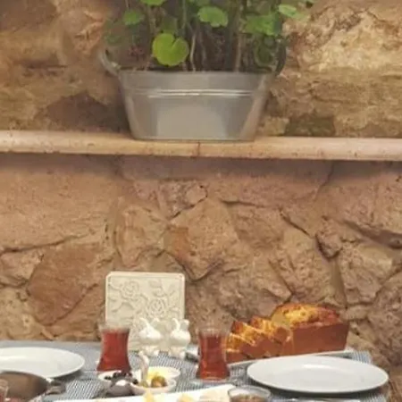 Soho Ayvalı